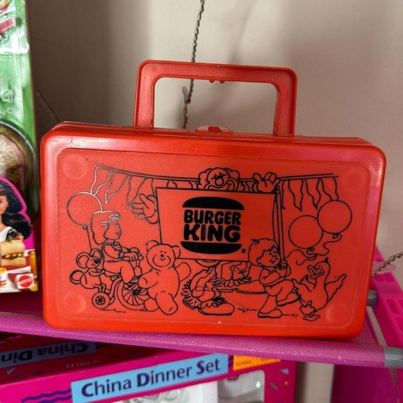 BURGER KING KIDS CLUB CASE - Picture 1 of 4